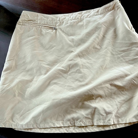 Patagonia Dresses & Skirts - Patagonia Women's Duway Skirt / Skort Size 10 NWT